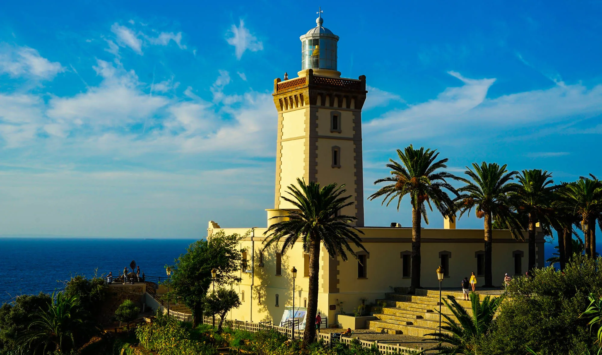 TAXI LUX TOURS